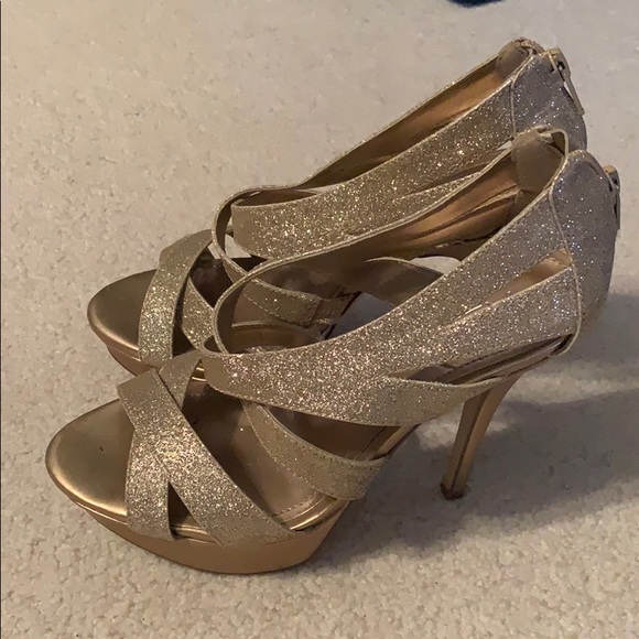 Aldo gold glittery heels - Picture 1 of 1